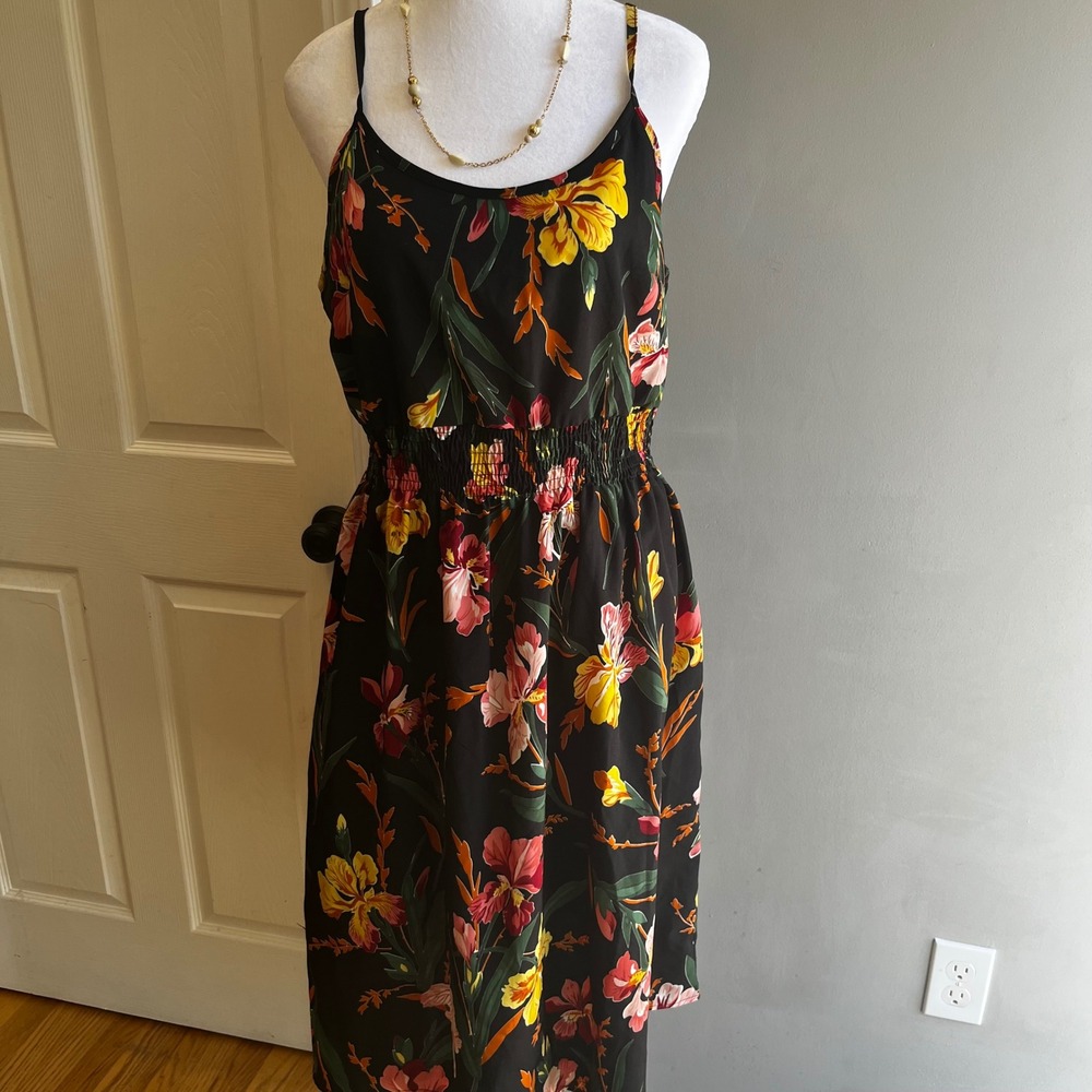 Floral BabyDoll Midi‎ Dress Black Sleeveless Smocked Waist Summer Feminine